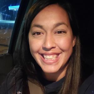 Meet your Posher, Holly